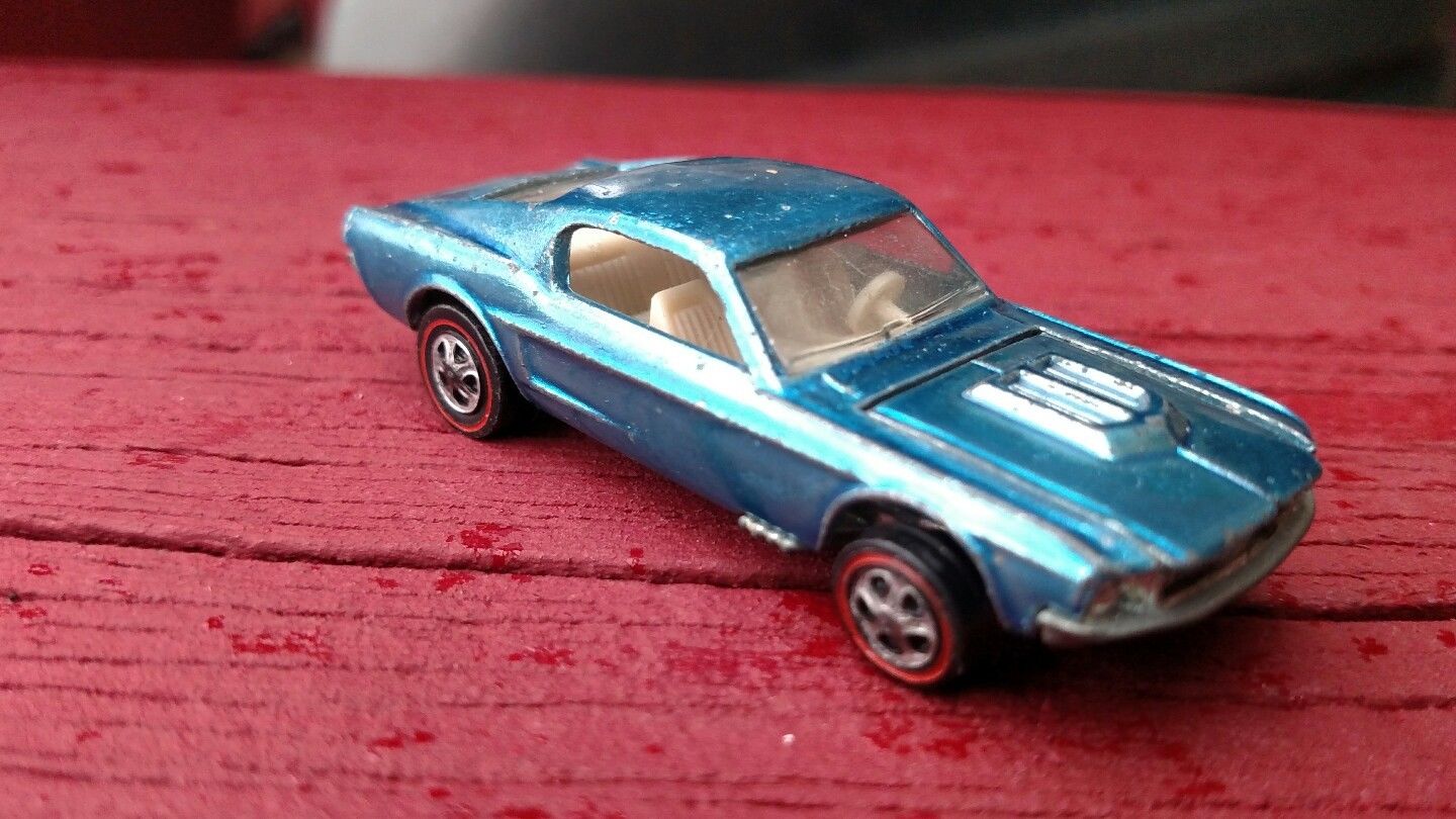 “1968-Hot-Wheels-Custom-Mustang"