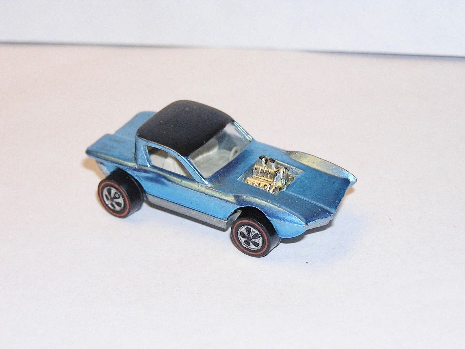 “1968-Hot-Wheels-Custom-python"