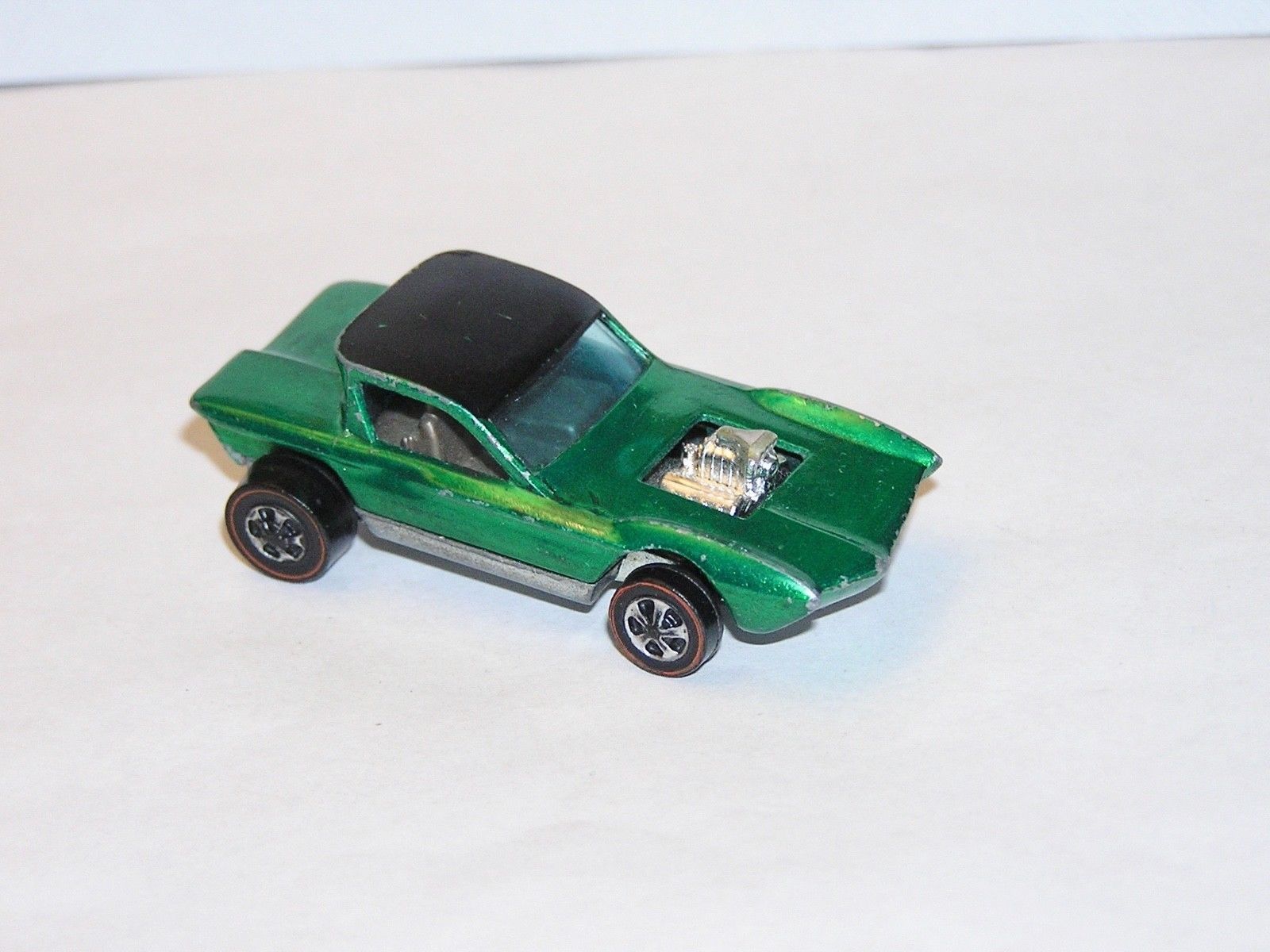 “1968-Hot-Wheels-Custom-python"