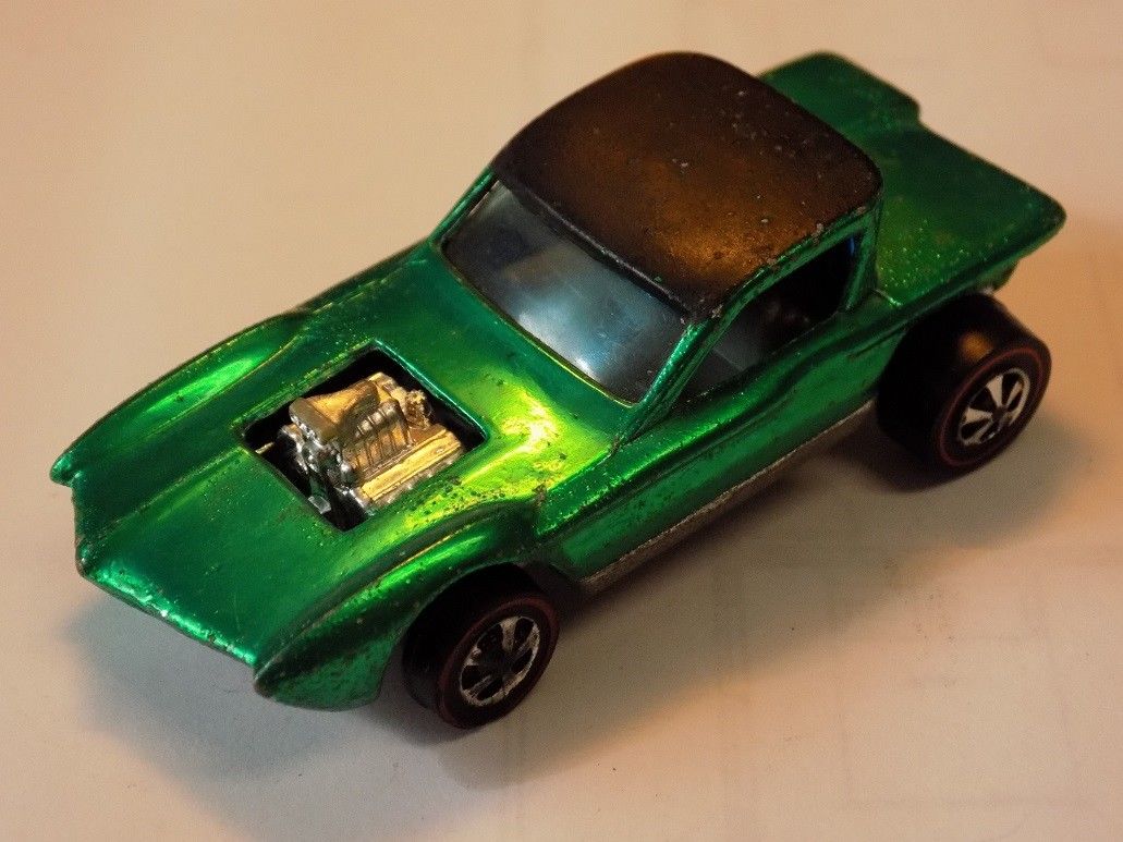 “1968-Hot-Wheels-Custom-python"