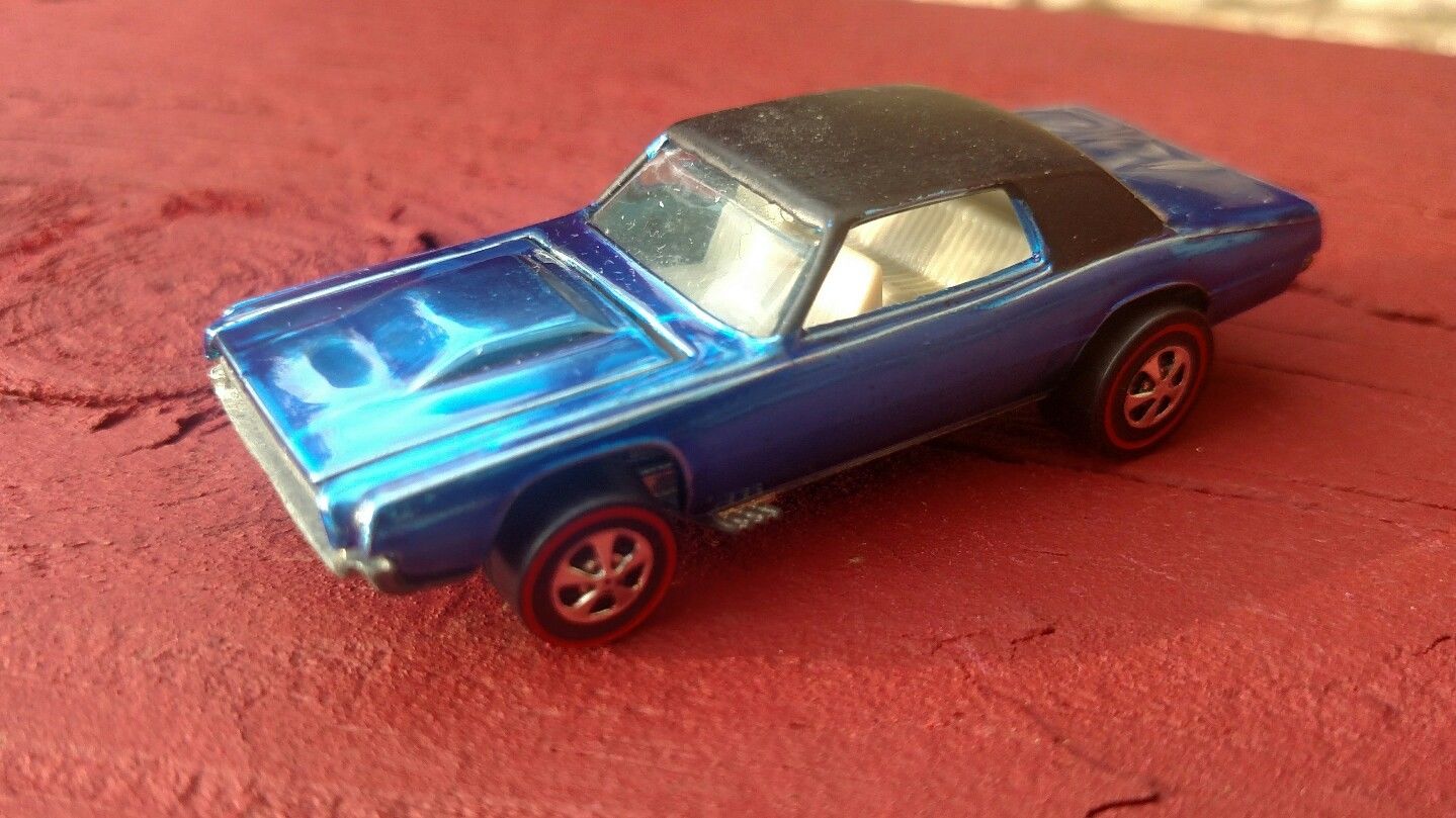 “1968-Hot-Wheels-Custom-t-bird"