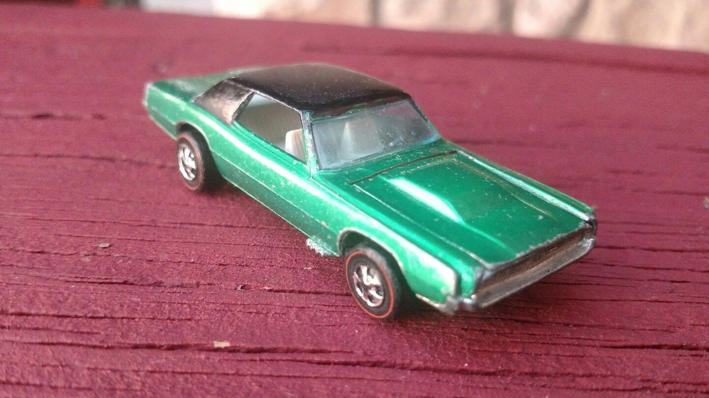 “1968-Hot-Wheels-Custom-t-bird"