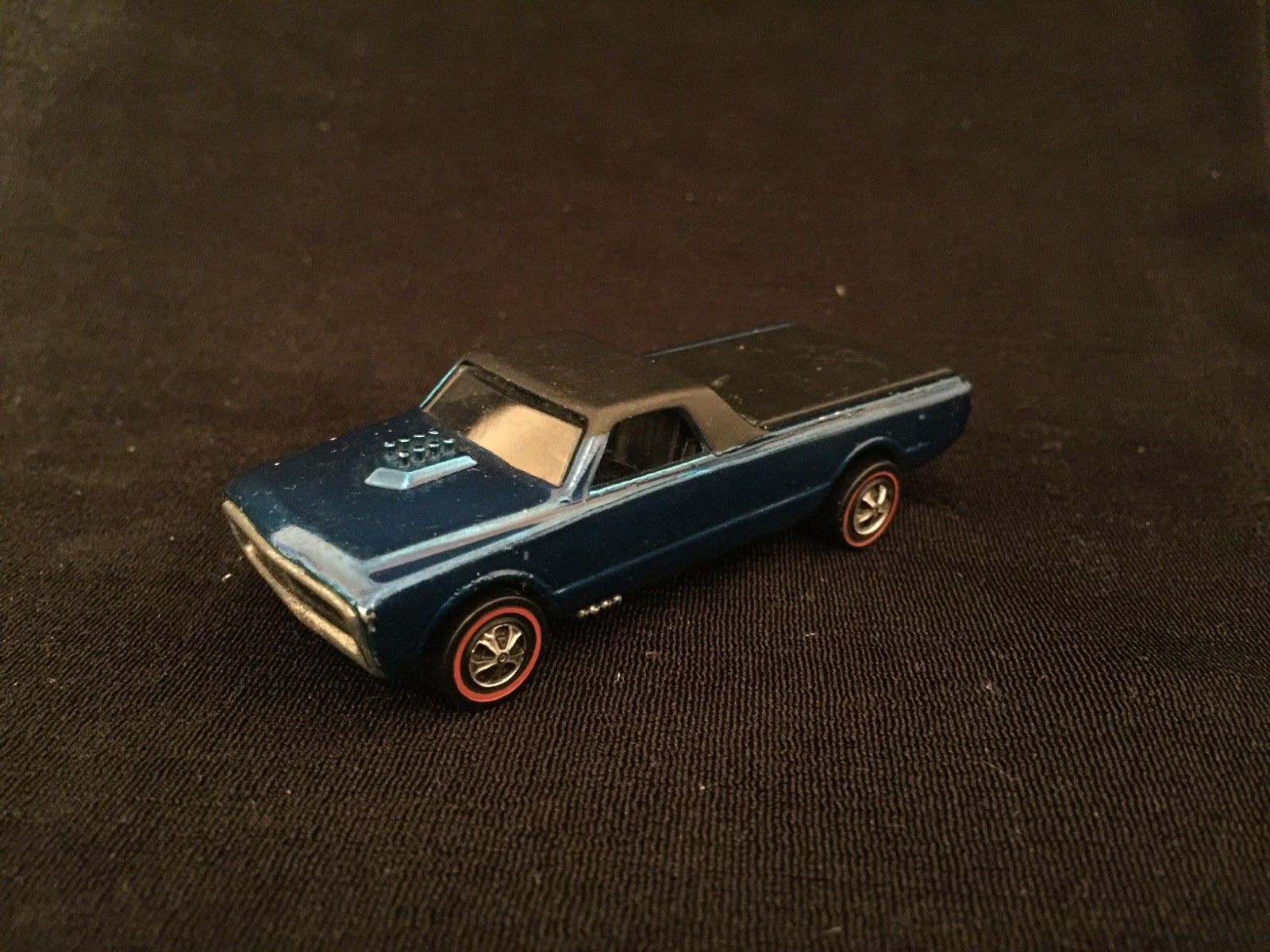 “1968-Hot-Wheels-Custom-fleetside"