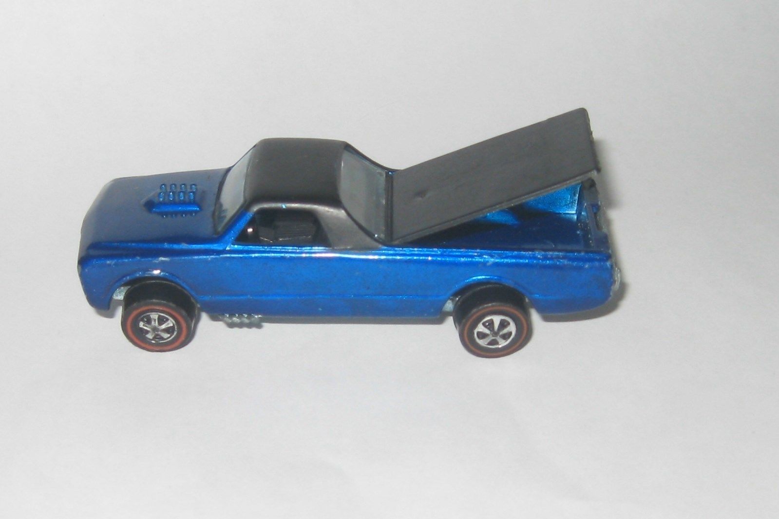 “1968-Hot-Wheels-Custom-fleetside"