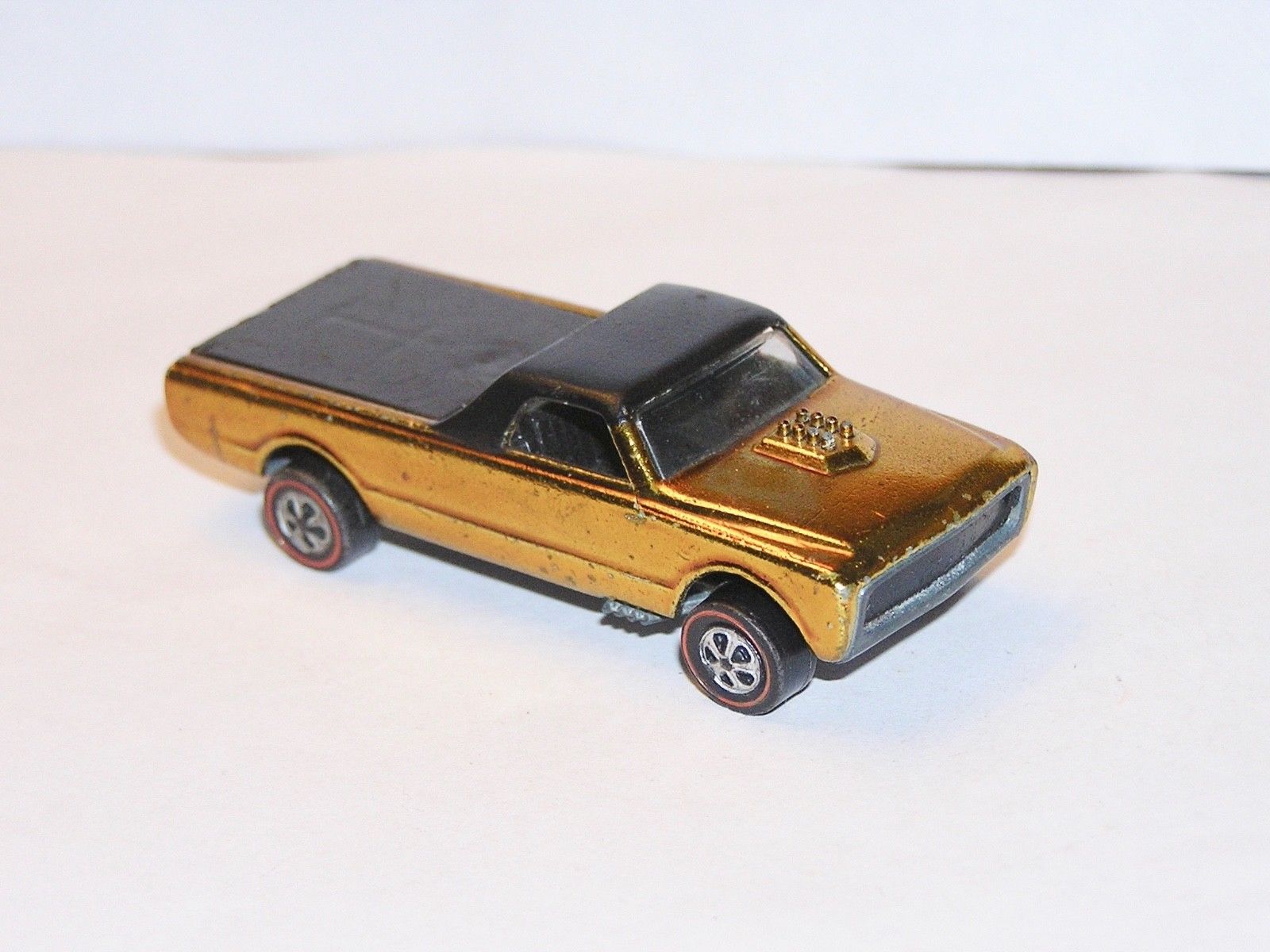 “1968-Hot-Wheels-Custom-fleetside"