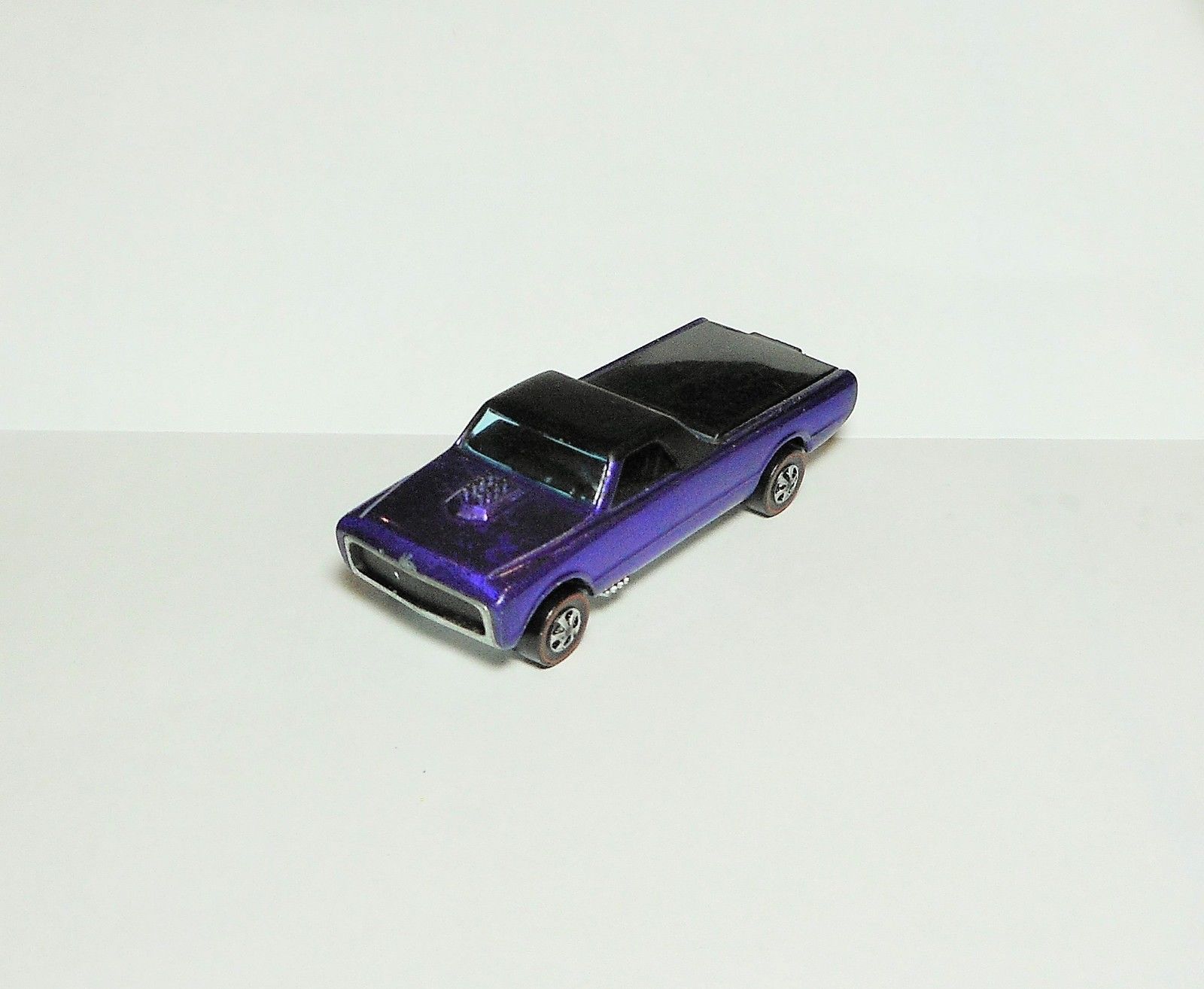 “1968-Hot-Wheels-Custom-fleetside"